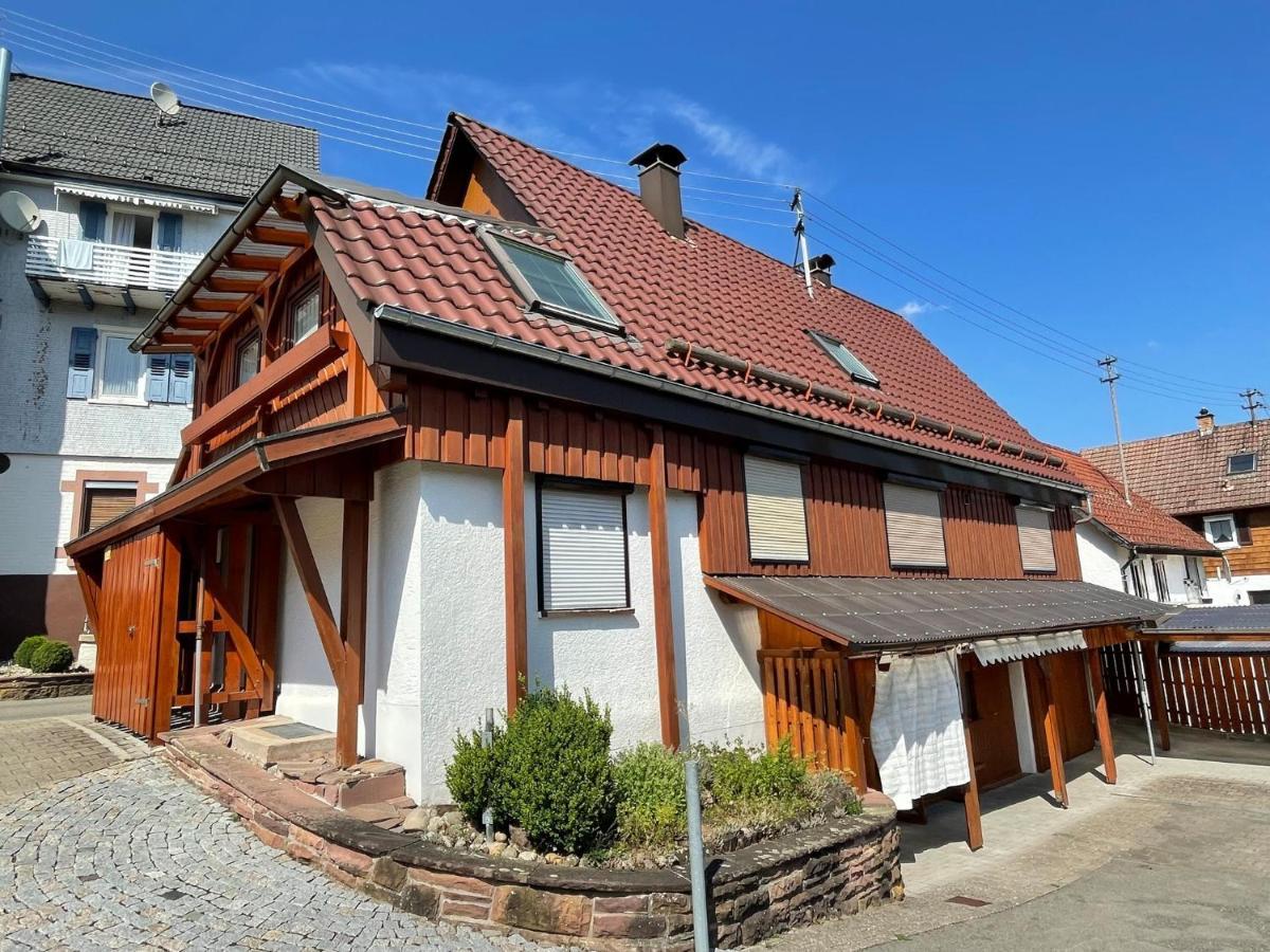 Apartament Haus Tannenzaepfle Waldachtal Zewnętrze zdjęcie